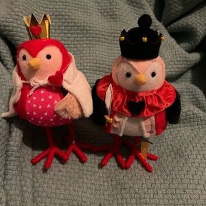 Target Spritz Valentines Day Bird Friends Queenie & Kingsley 2024